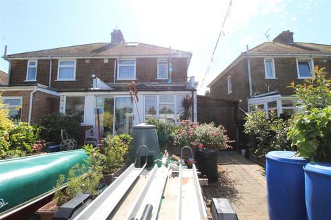 3 bedroom semi-detached house for sale, North Road, Queenborough