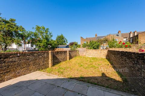 4 bedroom terraced house for sale, Monson Road, London, NW10