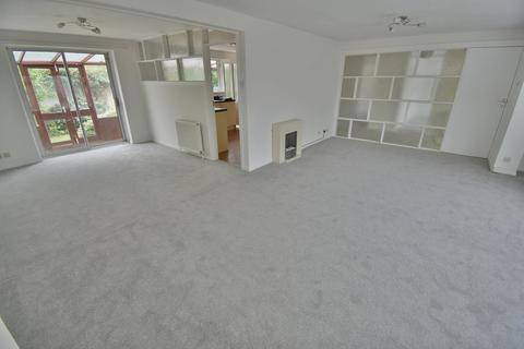 2 bedroom detached bungalow for sale, St Georges Drive, Ferndown, BH22