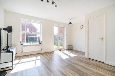 25 Reeves Road, Devizes, SN10 3UB