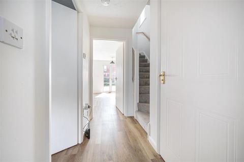 25 Reeves Road, Devizes, SN10 3UB