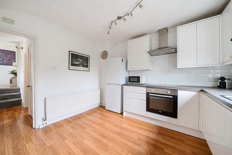 2 bedroom apartment for sale, Kent House Road, London