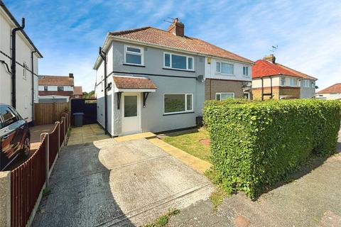 3 bedroom semi-detached house to rent, Halstatt Road, Kent CT14