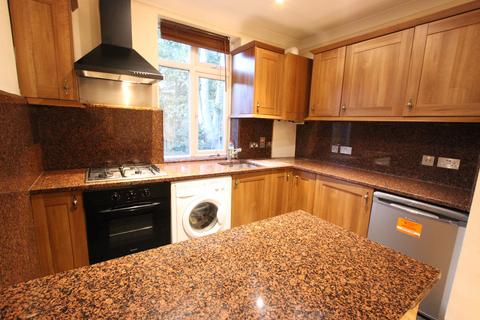 4 bedroom flat to rent, Bartholomew Road, London NW5