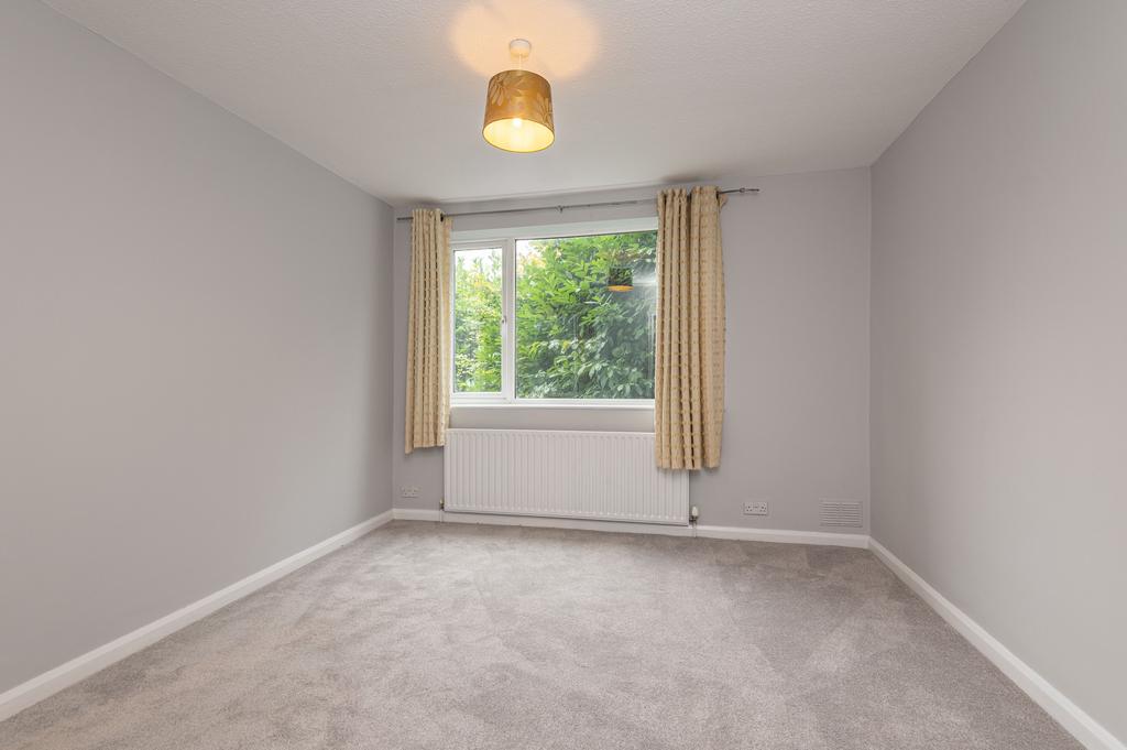 Apartment in Leeds - View 5