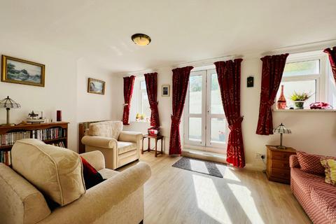 1 bedroom apartment for sale, Marine Parade, Hythe