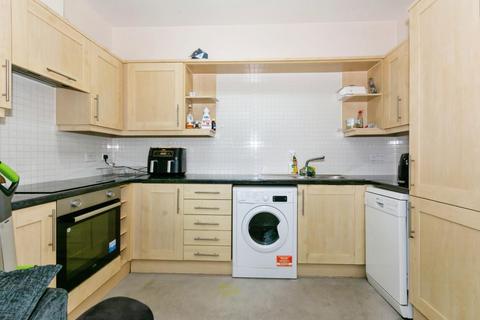 2 bedroom flat for sale, Great Western Court, The Avenue, Acocks Green