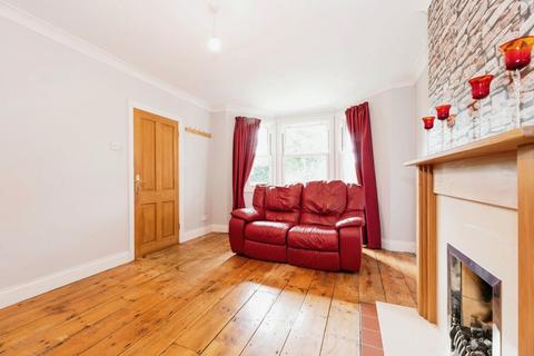 7 Forge Lane, Sunbury-on-thames, TW16 6EE