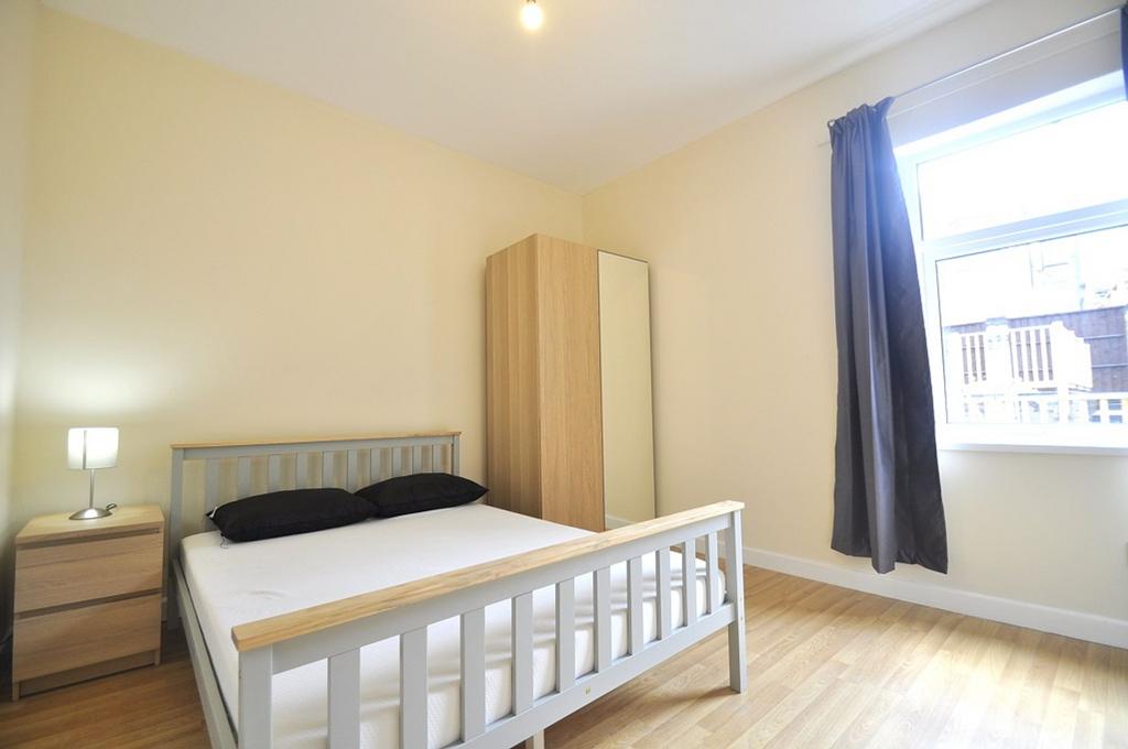 Risca Road, Newport, NP20 1 bed in a house share to rent £525 pcm (£