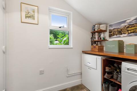Hayley Cottage Broadmore Green, Rushwick, Worcester, WR2 5TE