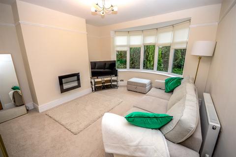 2 bedroom flat for sale, Beverley Road, Low Fell