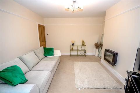 2 bedroom flat for sale, Beverley Road, Low Fell