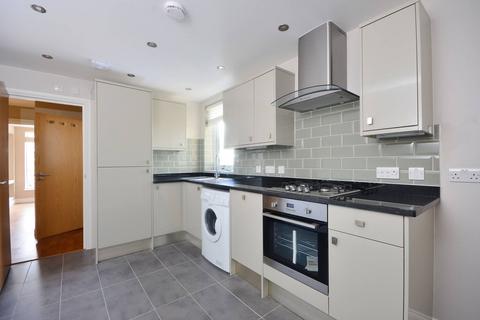 2 bedroom flat to rent, Choumert Road, Peckham, London, SE15