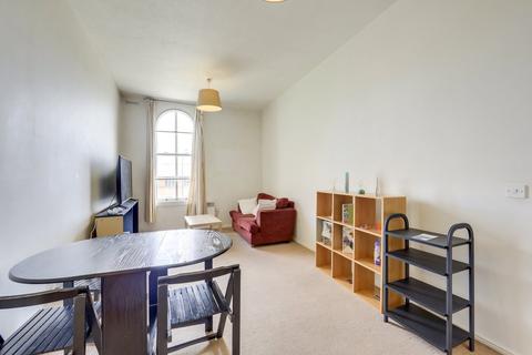 1 bedroom flat for sale, London Road, Forest Hill, London, SE23