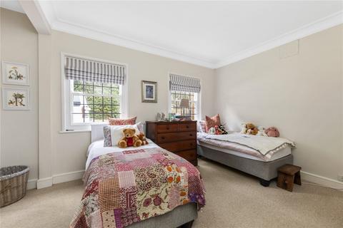 Chishill Dry Arch Road, Ascot, SL5 0DB
