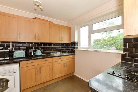 2 bedroom terraced house for sale, Gobions, Basildon, Essex