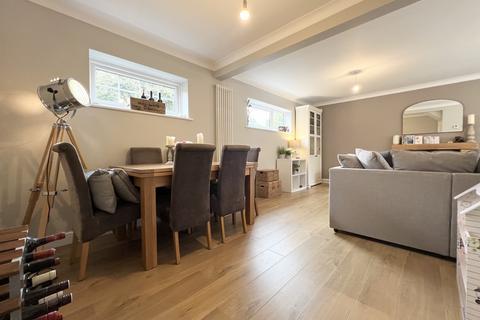61 Rounton Road, Church Crookham, Fleet, GU52 6JE