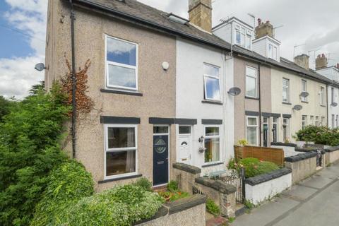 3 bedroom end of terrace house for sale, Woodlands Terrace, Stanningley, LS28 6QD