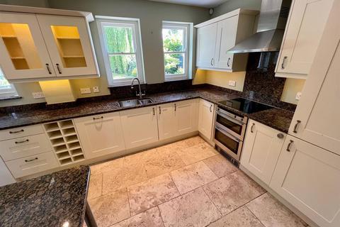 3 bedroom semi-detached house to rent, Clifton Street, Alderley Edge SK9