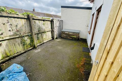 28a Bridge Street, Burry Port, SA16 0NR