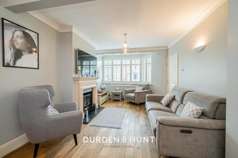 124 Uplands Road, Woodford Green, IG8 8JW