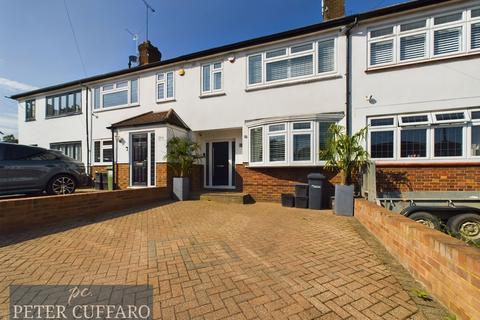 3 bedroom terraced house for sale, Lord Street, Hoddesdon EN11