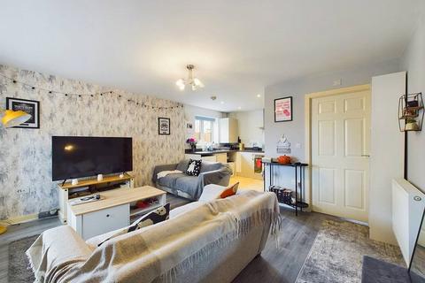 46 Dalziel Drive, Whittington, Worcester, WR5 2QY