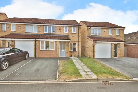 3 bedroom semi-detached house for sale, Chartwell Gardens, Kingswood, Hull, HU7 3FB