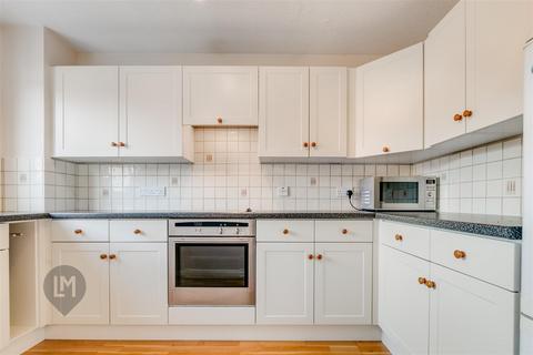 1 bedroom flat for sale, Crowthorne Close, London