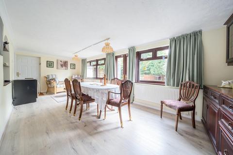 3 bedroom semi-detached house for sale, Cookham,  Berkshire,  SL6