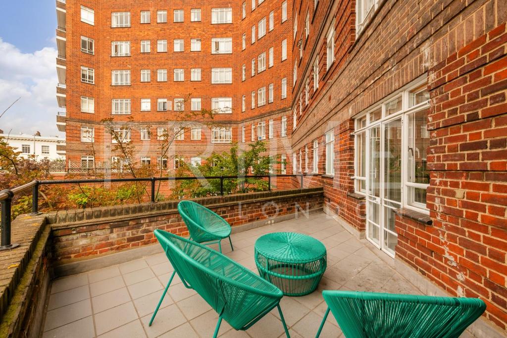 Balcony (6).jpg