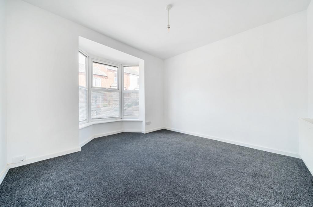 Frederick Street, Lincoln... 3 bed terraced house to rent £950 pcm (£