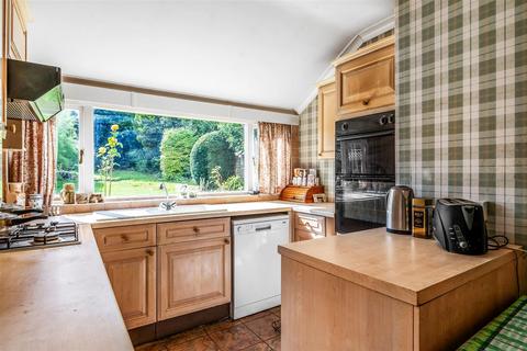 4 Fromondes Road, Cheam, Sutton, SM3 8QR