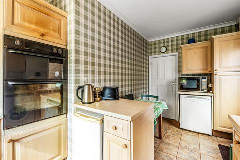 4 Fromondes Road, Cheam, Sutton, SM3 8QR