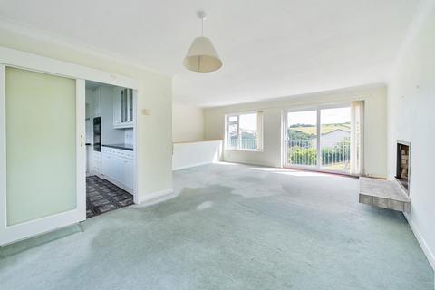 18 Grattons Drive, Lynton, EX35 6LW