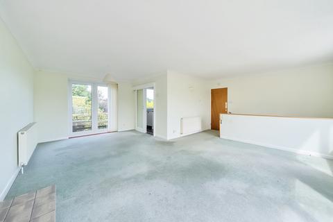 18 Grattons Drive, Lynton, EX35 6LW