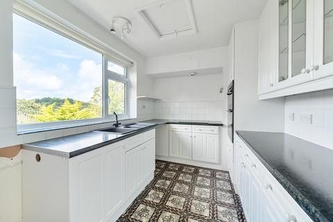 18 Grattons Drive, Lynton, EX35 6LW