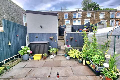 4 bedroom terraced house for sale, Oxford Street, Pontycymer, Bridgend, Bridgend County. CF32 8DG