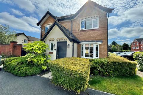 3 bedroom link detached house to rent, Alveston Drive, Wilmslow