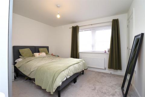 2 bedroom terraced house for sale, Spitfire Drive, Brough, Hull