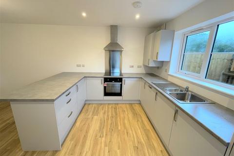 3 bedroom semi-detached house for sale, Clos Yr Ysgol, Clyne, Neath