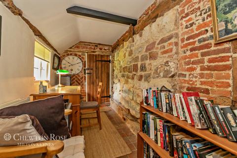 4 bedroom cottage for sale, Main Street, Mursley