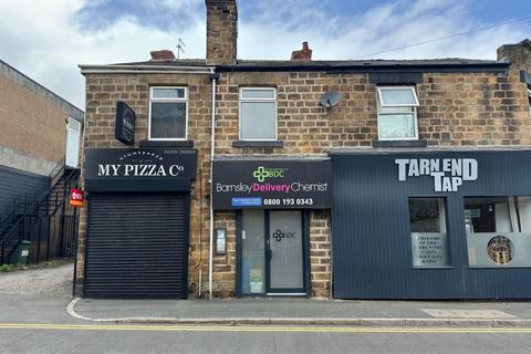 Racecommon Road, Barnsley