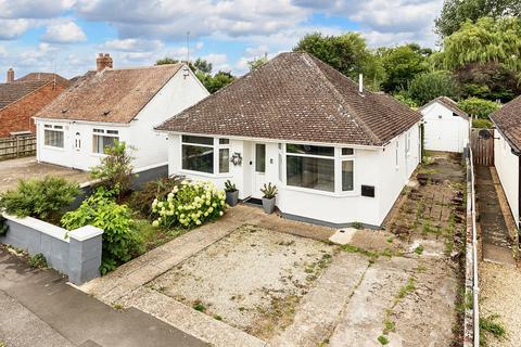 2 bedroom detached bungalow for sale, Long Furlong Road, Abingdon OX13