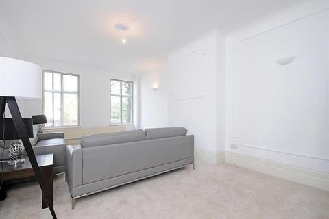 5 bedroom apartment to rent, Park Road, St Johns Wood, NW8