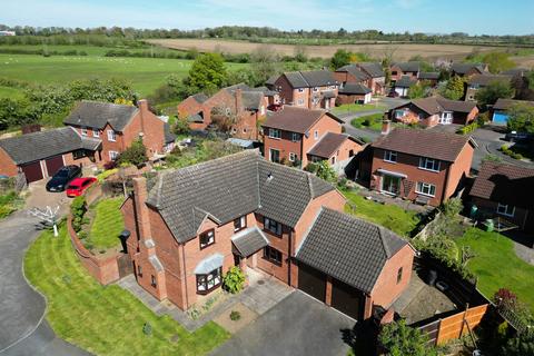 5 bedroom detached house for sale, Bridgewater Drive, Leicester LE8