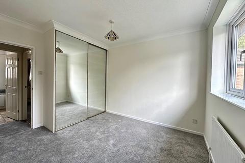 2 bedroom end of terrace house for sale, Gresham Drive, West Hunsbury, Northampton NN4