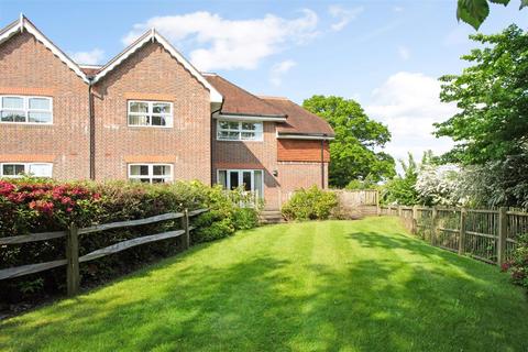 2 bedroom apartment for sale, Liss, Hampshire