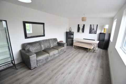 2 bedroom apartment to rent, Moor Grange View, Leeds LS16