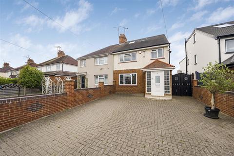 3 bedroom house for sale, Manor Road, Windsor